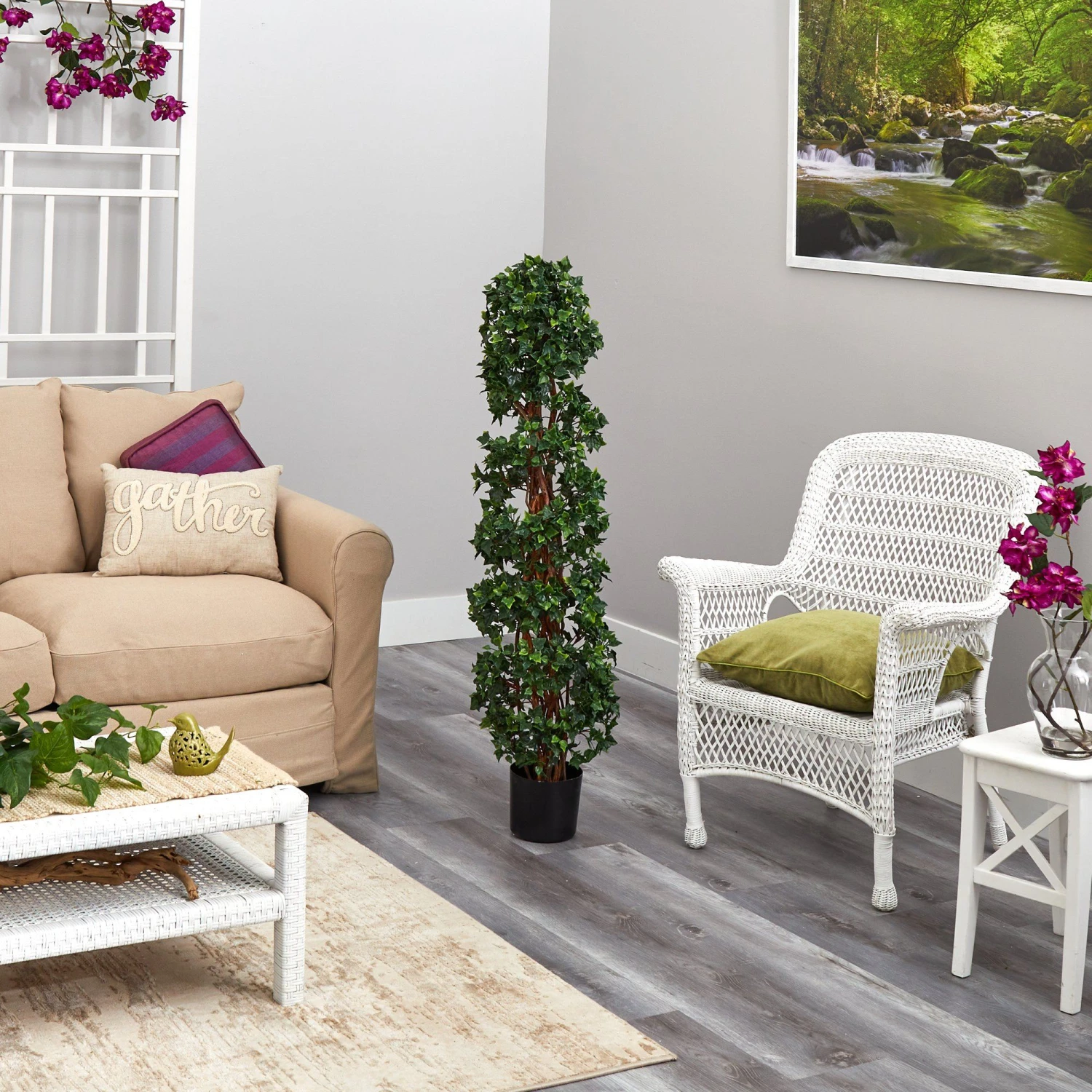 4.5’ English Ivy Spiral Topiary Artificial Tree With Natural Trunk UV Resistant (Indoor/Outdoor) 4 4.5’ English Ivy Spiral Topiary Artificial Tree With Natural Trunk UV Resistant (Indoor/Outdoor) - Image 4