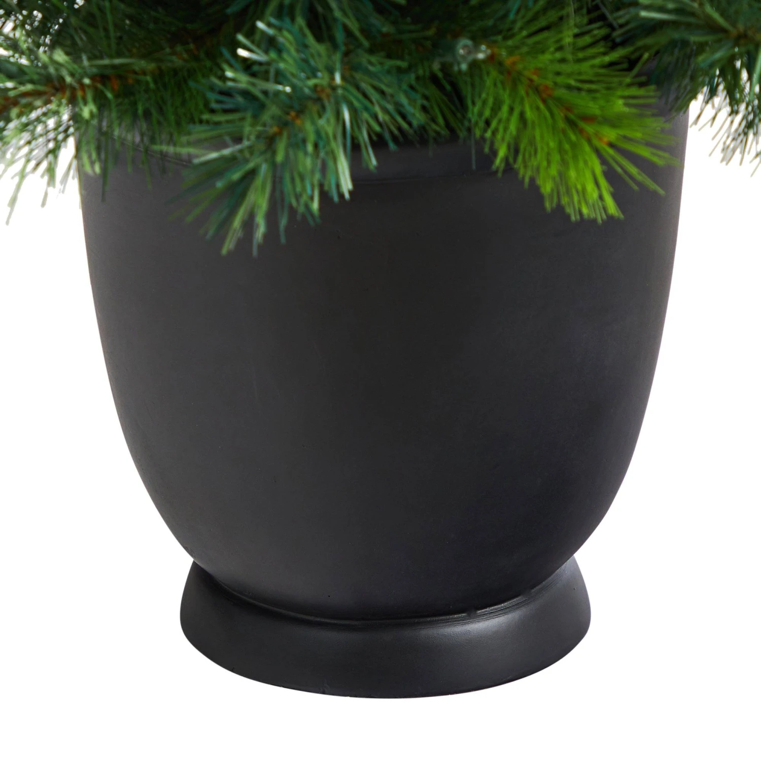 4.5’ Oregon Pine Christmas Tree In Decorative Planter 6 4.5’ Oregon Pine Christmas Tree In Decorative Planter - Image 6