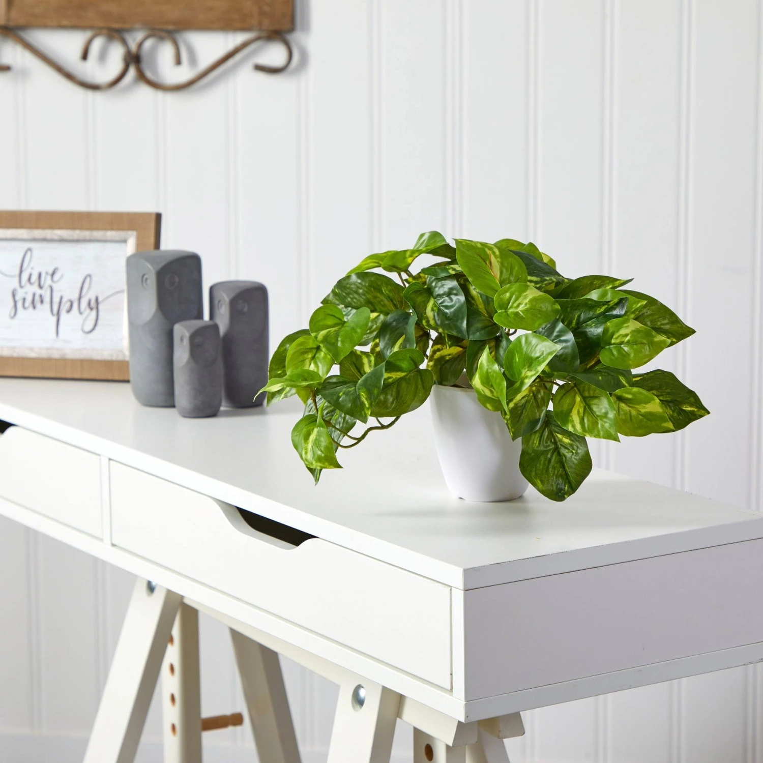 9” Pothos Artificial Plant In White Planter (Real Touch) 3 9” Pothos Artificial Plant In White Planter (Real Touch) - Image 3