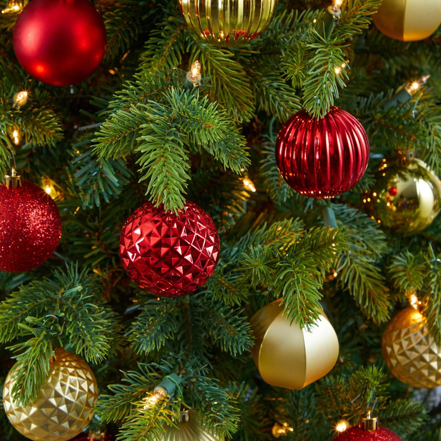 Holiday Shatterproof, 101 Count Christmas Tree Ornament Set, 60mm With Re-Useable Tube 11 Holiday Shatterproof, 101 Count Christmas Tree Ornament Set, 60mm With Re-Useable Tube - Image 11